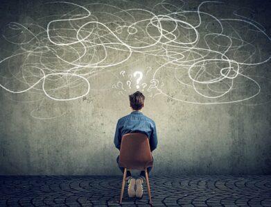 Ο ΑΝΘΡΩΠΟΣ ΕΙΝΑΙ ΚΑΤΑΔΙΚΑΣΜΕΝΟΣ ΝΑ ΕΙΝΑΙ ΕΛΕΥΘΕΡΟΣ