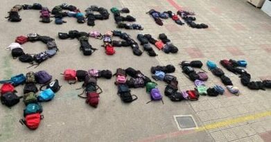 ΠΩΣ ΚΟΙΜΟΥΝΤΑΙ ΧΩΡΙΣ ΤΥΨΕΙΣ ΚΙ ΕΝΟΧΕΣ;