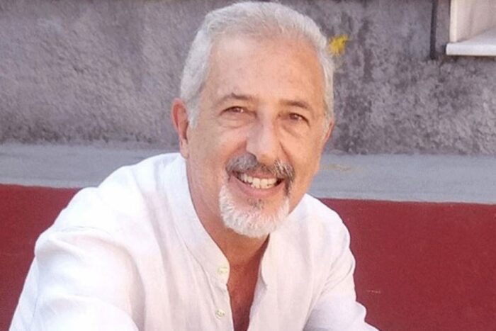 ΚΑΘΕ ΦΟΡΑ ΑΛΛΑΖΕΙΣ ΤΟ ΟΝΟΜΑ ΣΟΥ