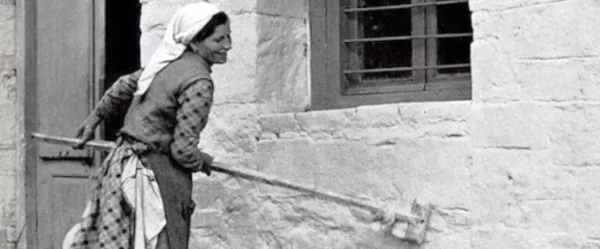 ΑΡΩΜΑ ΠΟΡΤΟΚΑΛΙΟΥ: Ο ΨΥΧΙΣΜΟΣ ΜΙΑΣ ΚΟΙΝΩΝΙΑΣ