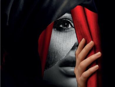 ΣΤΟ ΗΡΑΚΛΕΙΟ ΧΤΥΠΑ Η ΚΑΡΔΙΑ ΤΟΥ ΕΡΑΣΙΤΕΧΝΙΚΟΥ ΘΕΑΤΡΟΥ