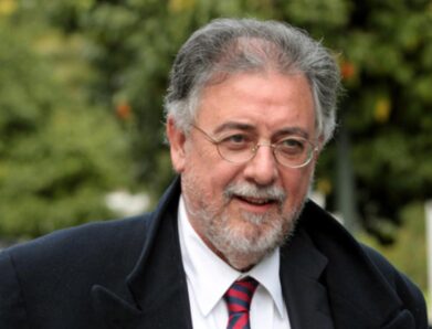 ΑΚΑΔΗΜΑΪΚΗ ΚΟΙΝΟΤΗΤΑ ΧΩΡΙΣ ΔΑΣΚΑΛΟΥΣ ΚΑΙ ΦΟΙΤΗΤΕΣ;